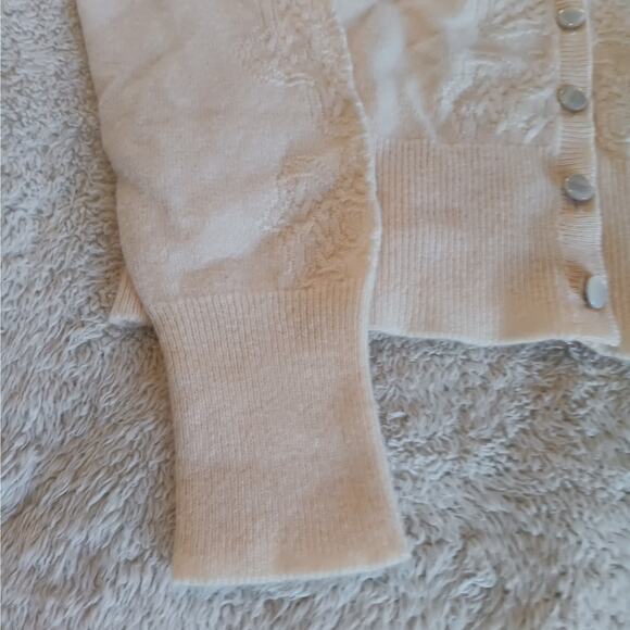 Chanel Paris Cashmere Cardigan Sweater Small Ivory Cream Button Up Back Floral - Picture 3 of 10
